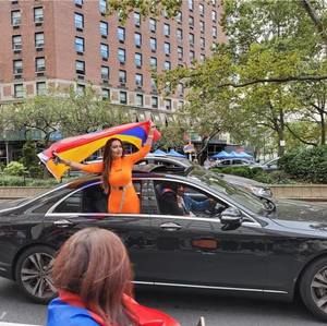 Meet your Posher, Noel